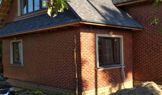 г. Несвиж, окна из лиственницы